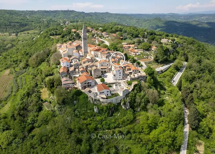 Casa Mia *